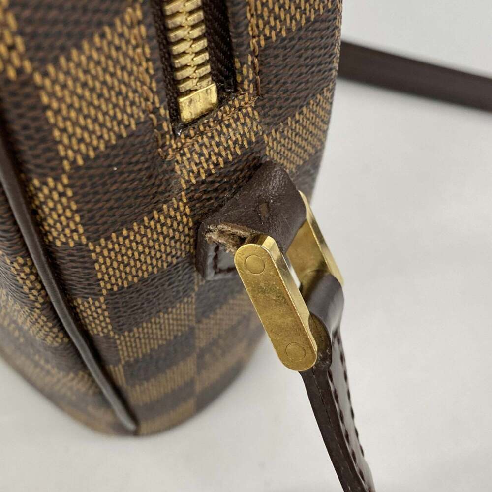 LOUIS VUITTON Brown Damier Shoulder Bag - Picture 6 of 12